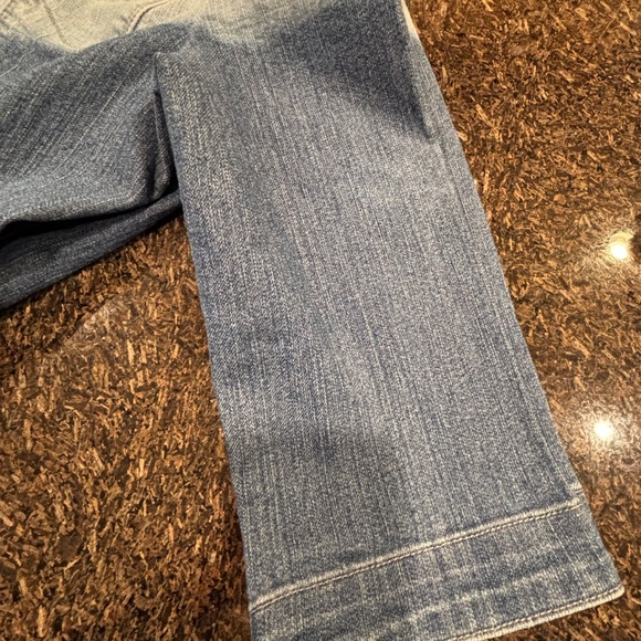 Cleo Petites Short Cropped Jean Jacket - Picture 7 of 7